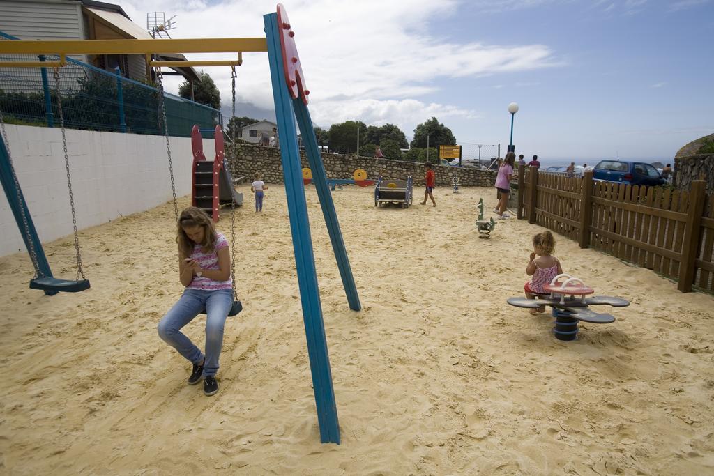 אויה Camping 1ª O Muino - Bungalow Park מראה חיצוני תמונה